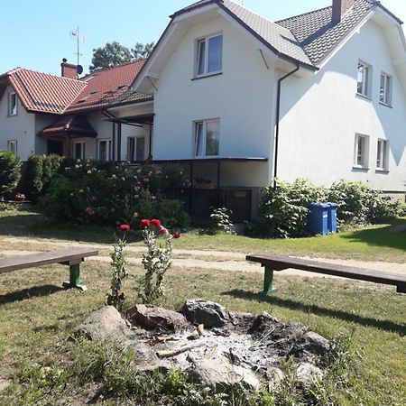 U Wikinga Hotel Zastan Exterior photo